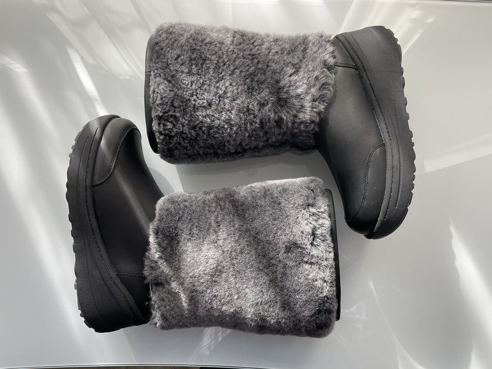 NWB UGG Australia Waterproof Marien Leather Fur Boots Size 8US