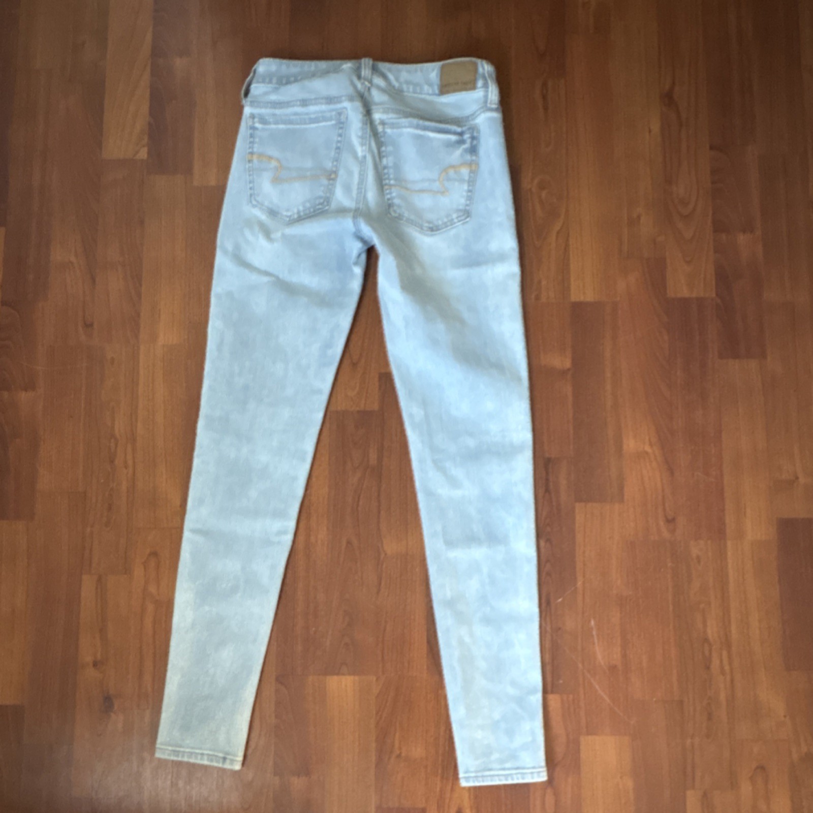 American Eagle Women’s Light Blue Skinny Denim Jeans 5-Pocket Solid Regular