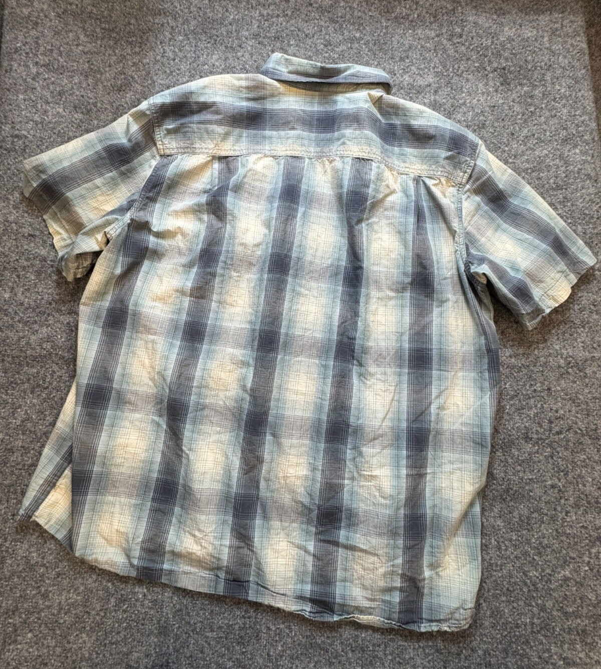 Carhartt Men’s Shirt Size 2XLarge Plaid Cotton Button-Down Shirt