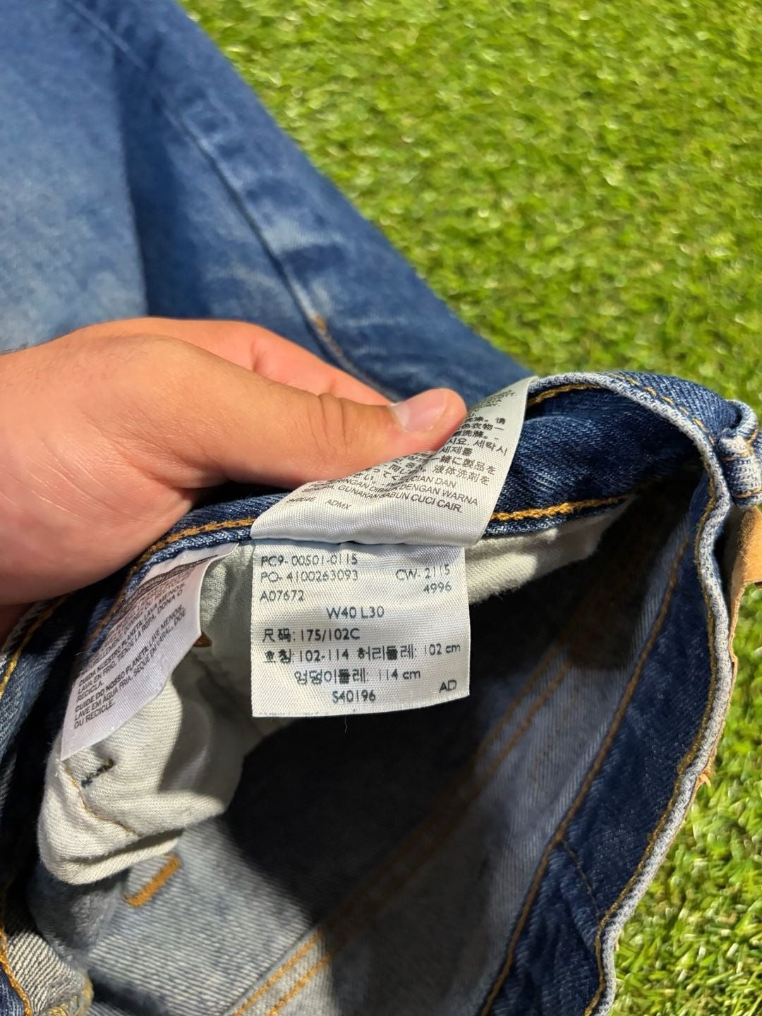 Baggy Levi’s 501 Original Fit Button Fly Straight Leg Jeans, Size 40×30