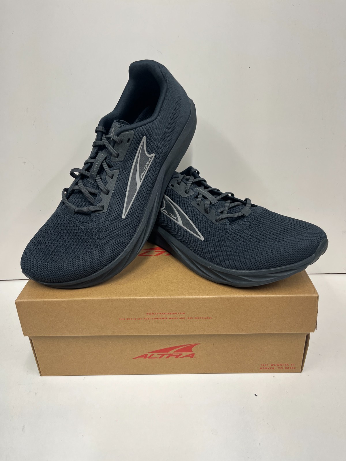 Altra Escalante 4 — Men’s Running Shoes — NEW