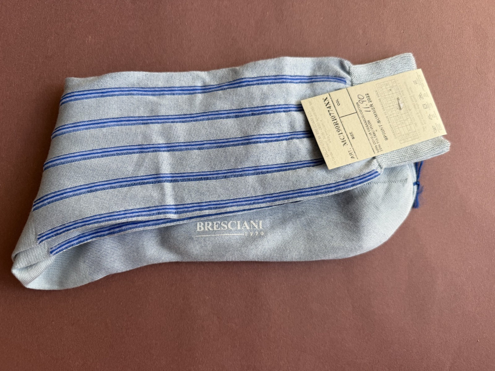 Spring/Summer 2022 Men’s Bresciani Socks NWT Blended Blue w/Stripes