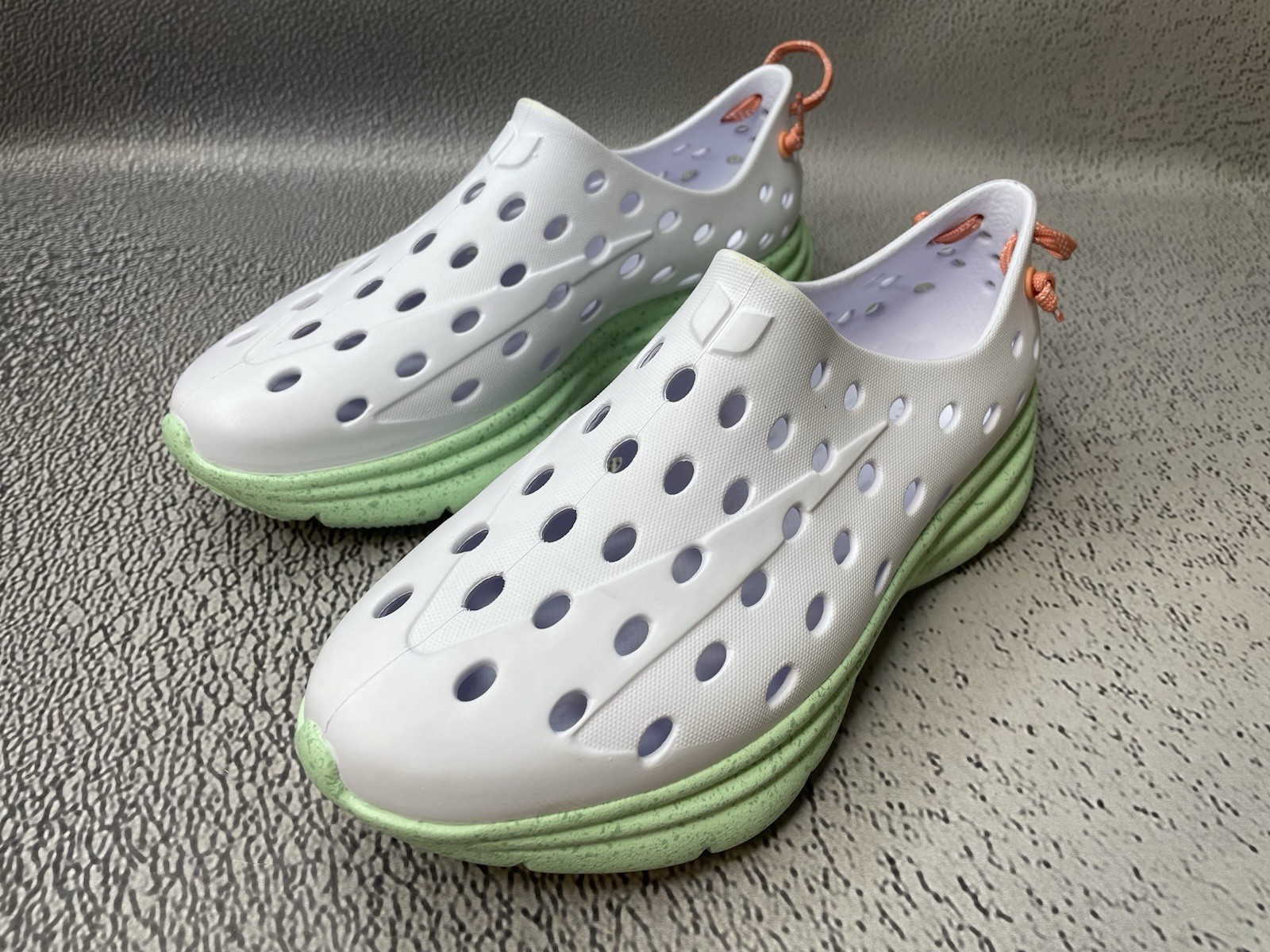 Kane Revive Shoes White Spring Speckle Vented Rubber Sneakers Size US M 6 W 8