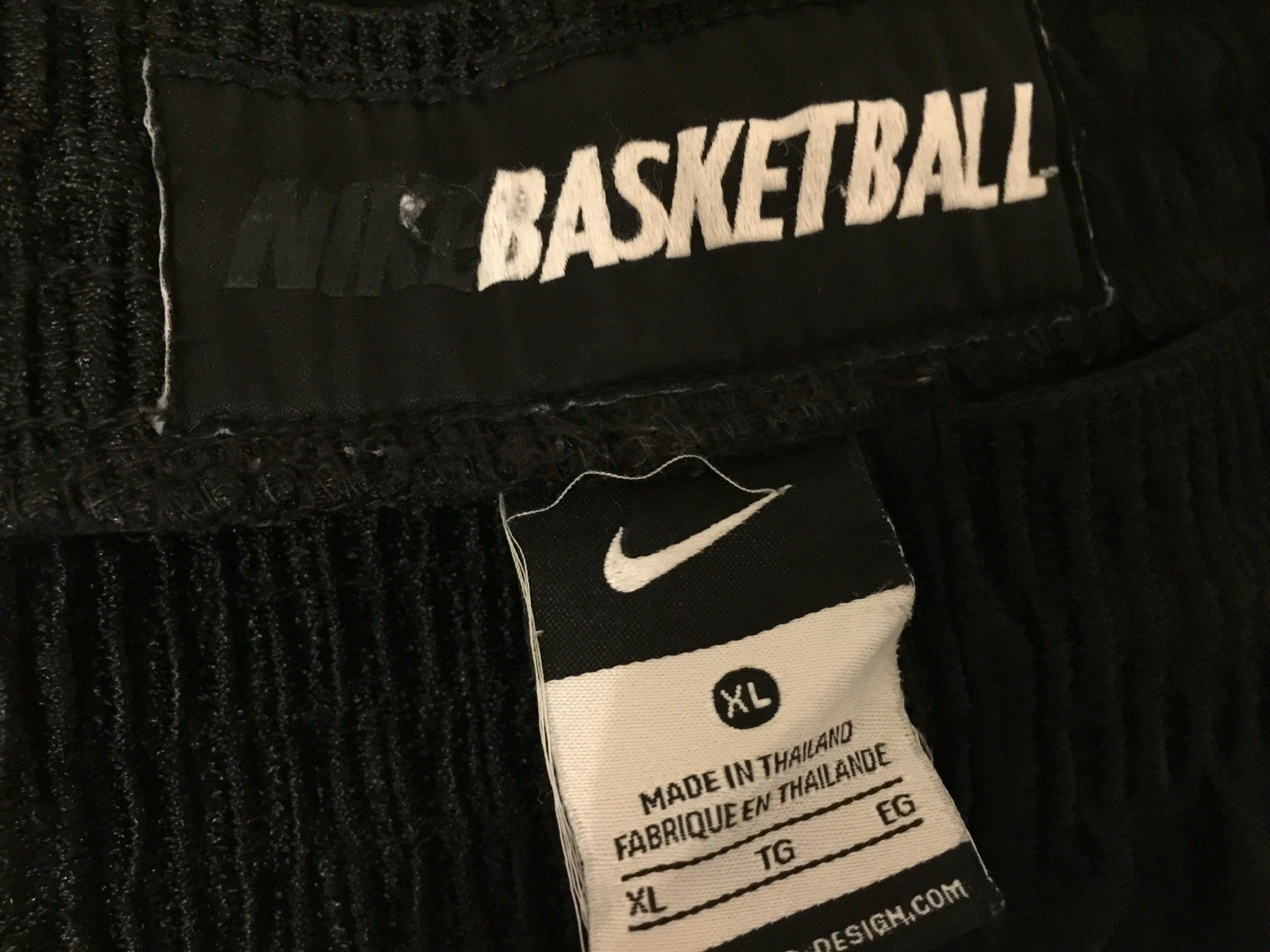 Men Nike XL Black Basketball Shorts Casual Elastic Waist 207630-022 Dazzle -Spot