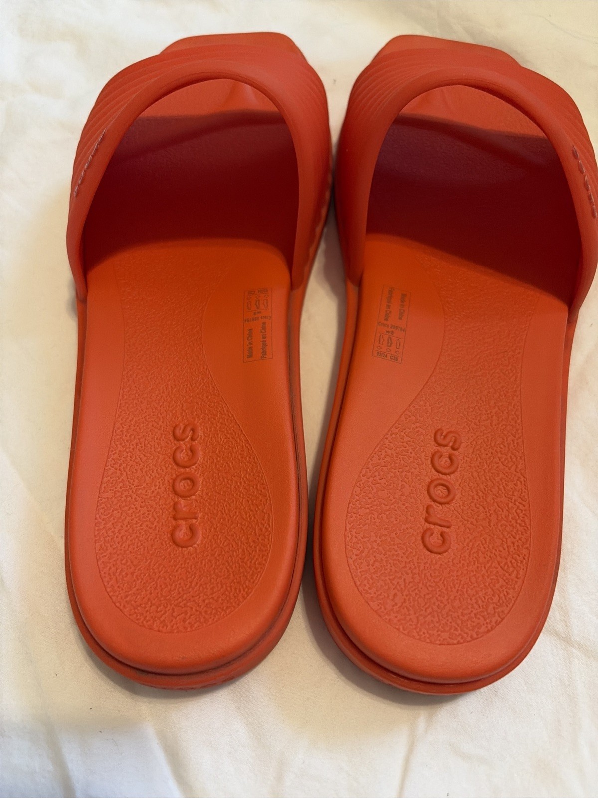 Crocs Miami Slide Sandals Womens Sz 8 Slip On Flats Orange Comfort Shoes