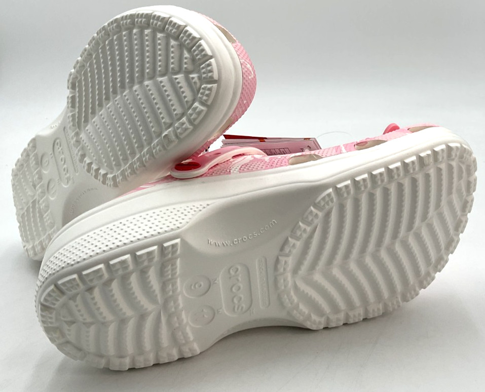 Pokémon x Crocs Jigglypuff Classic Men’s 9 / Women’s 11 Pink/White Clogs NIB
