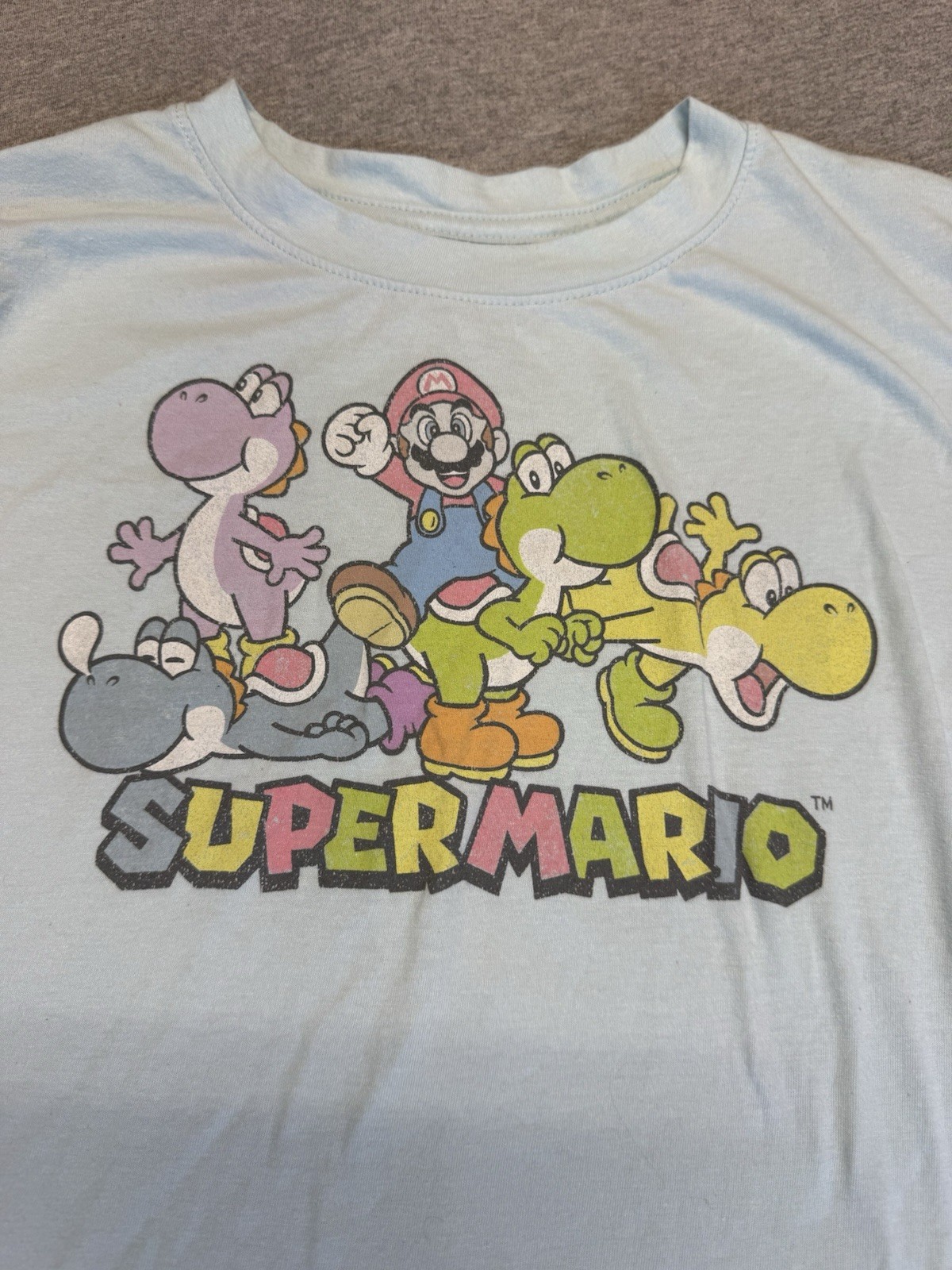 Super Mario Yoshi Mario Graphic Light Blue Tagless Crew Neck T-Shirt Men’s XL