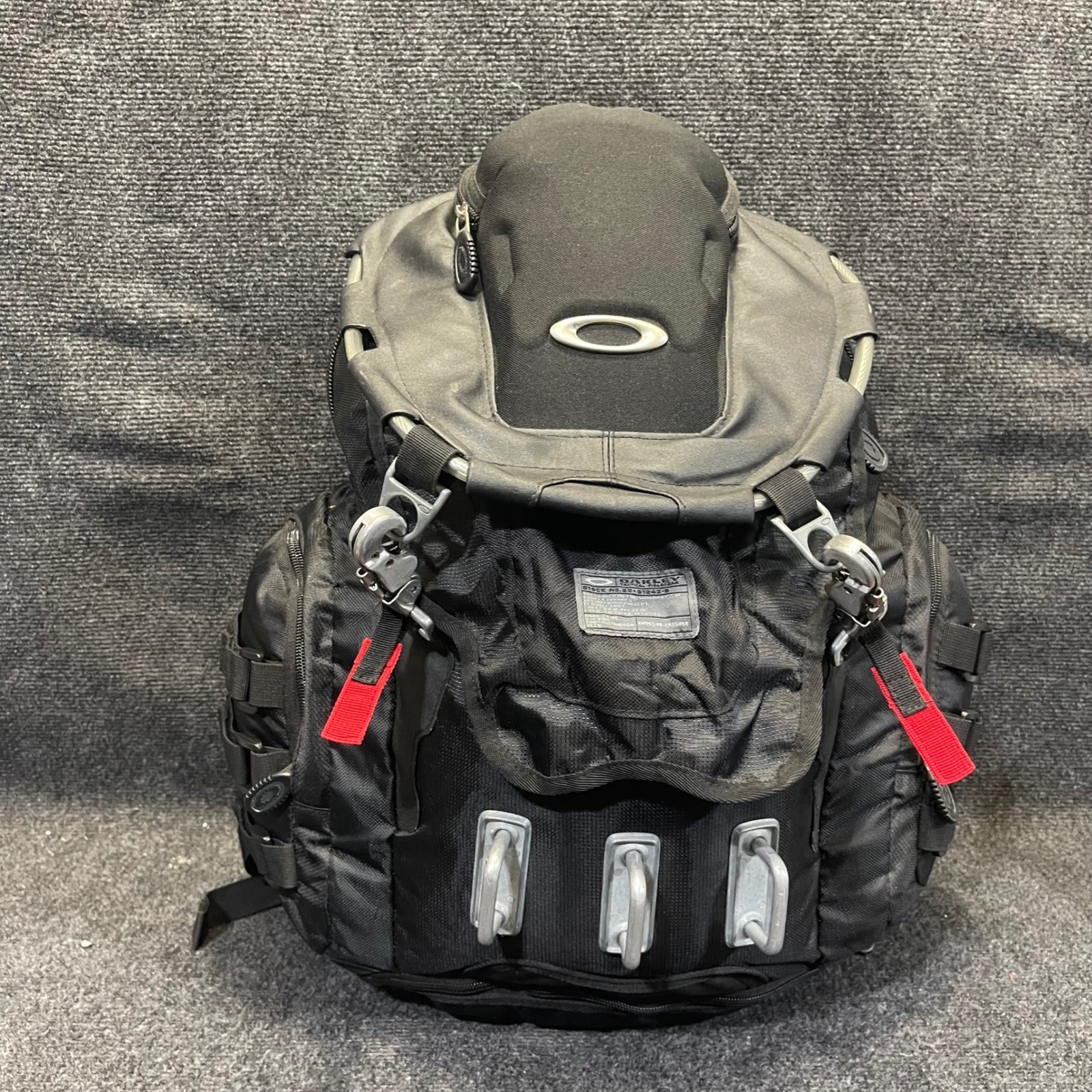 Oakley Tactical FieldGear 20-51242-9 Black TFG 34L Kitchen Sink Utility Backpack