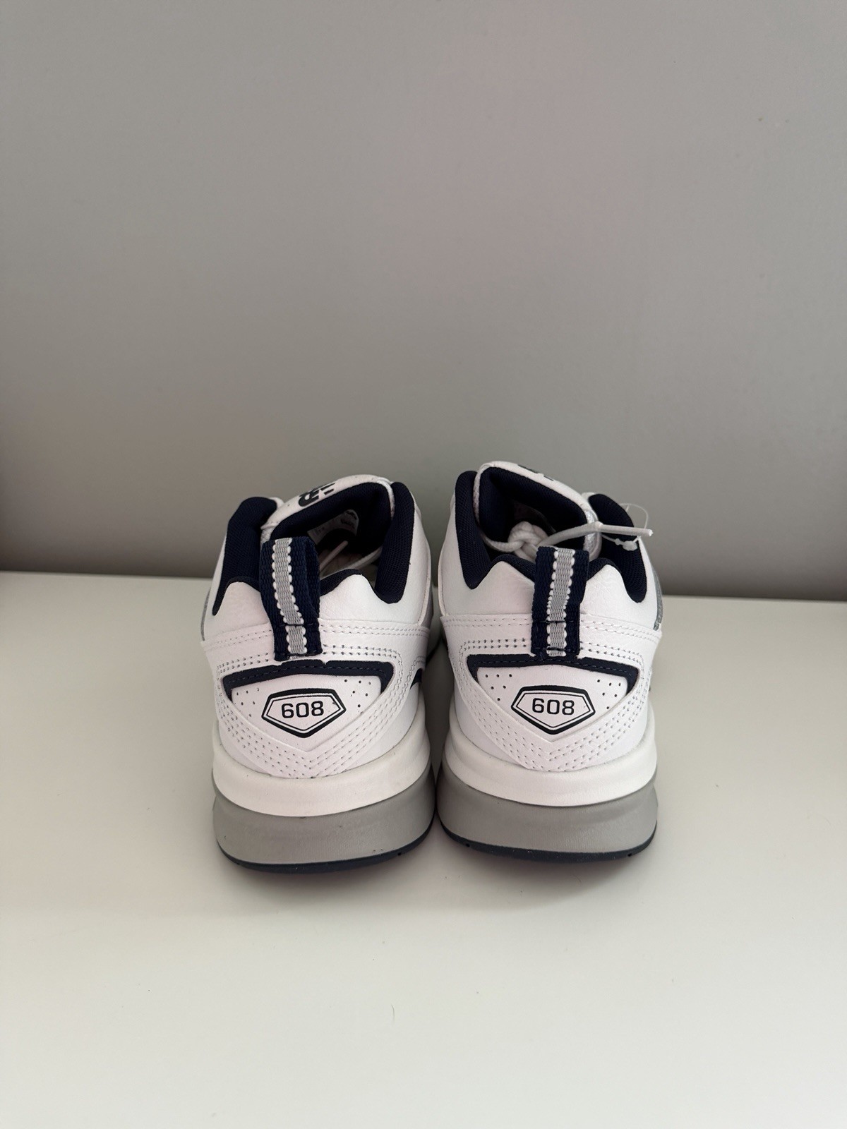 New Balance 608 Men’s Athletic Sneakers White/Navy Leather MX608WN5, New