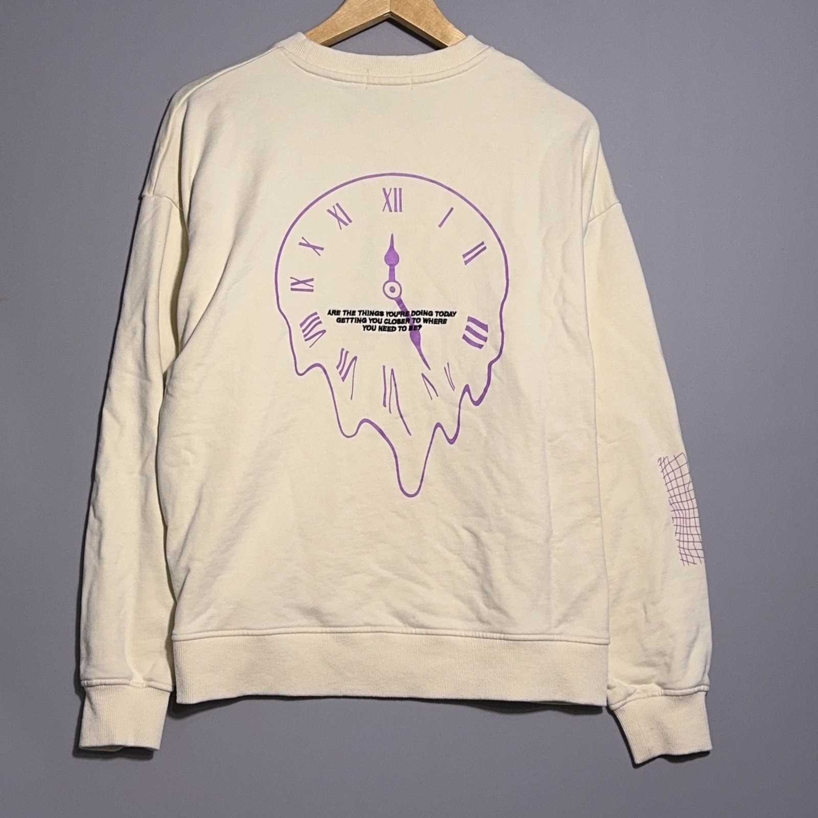 Mayfair Graphic Sweatshirt Womens Size One Size (Fits M) Cotton Cream Streetwear