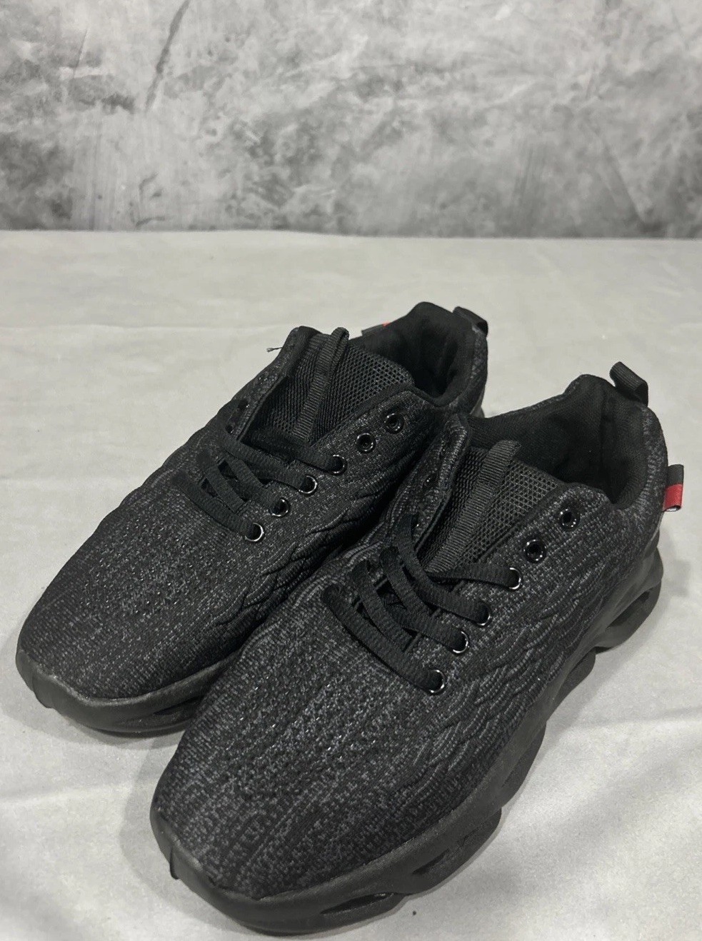Mens Tennis Breathable Walking Shoes Ultra Lightweight Casual Sport Gym Sz 7.