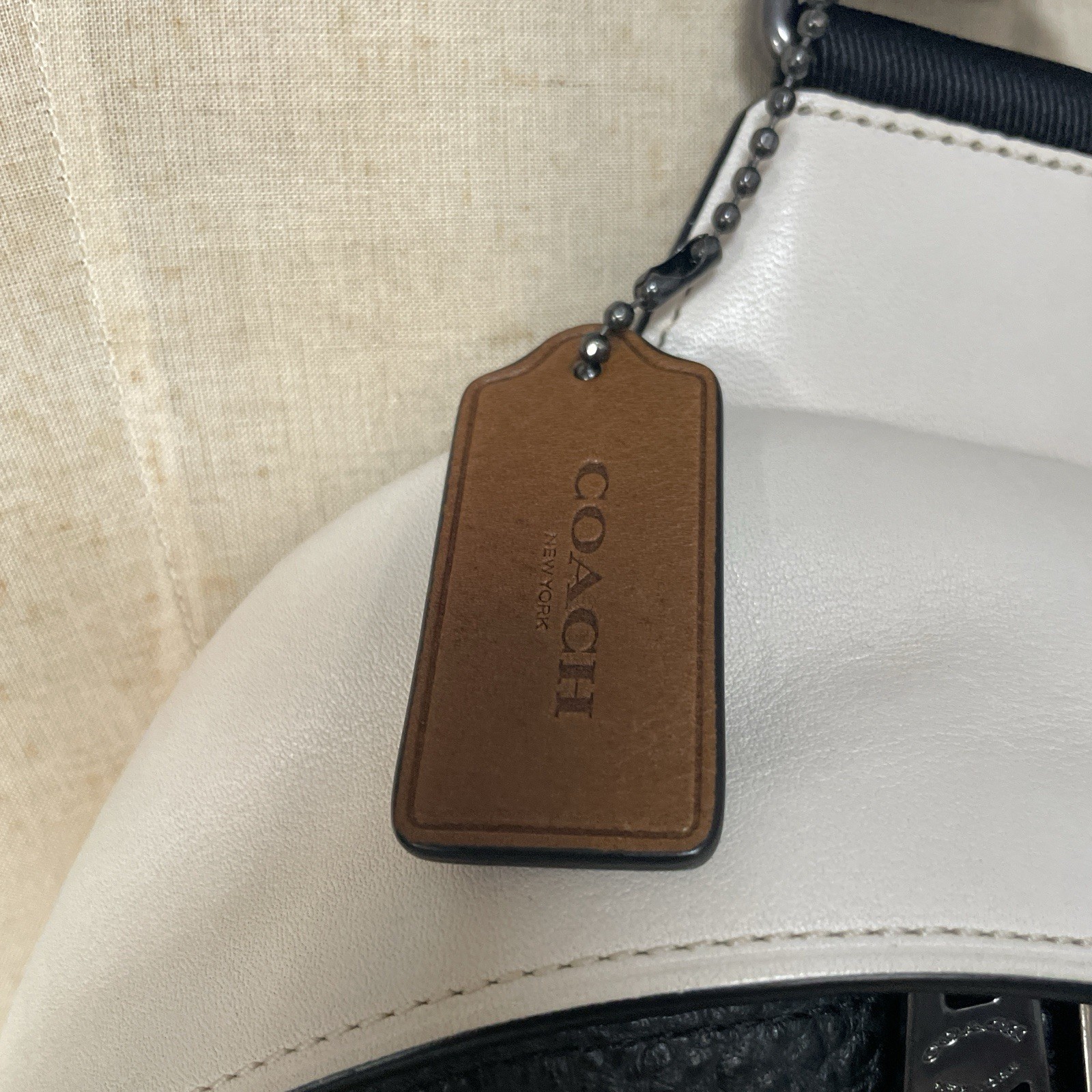 COACH Body Bag 57765 Sling Bag – Pre-owned