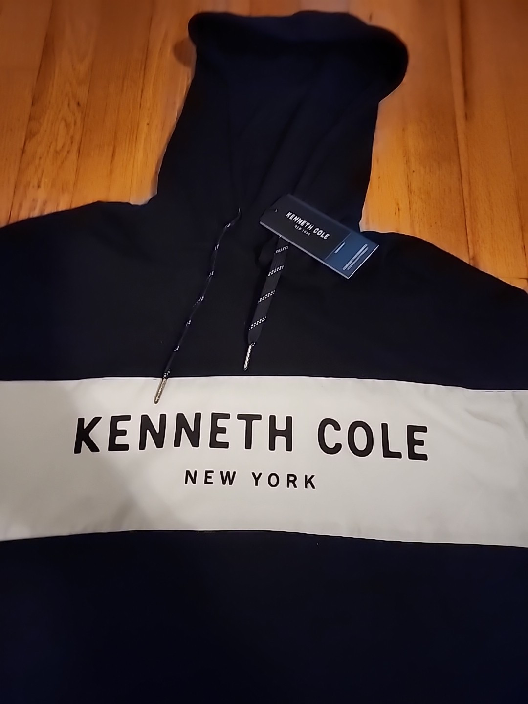 NWT $59 Kenneth Cole Men’s Pull Over Mobility Knit Logo Hoodie Black & White