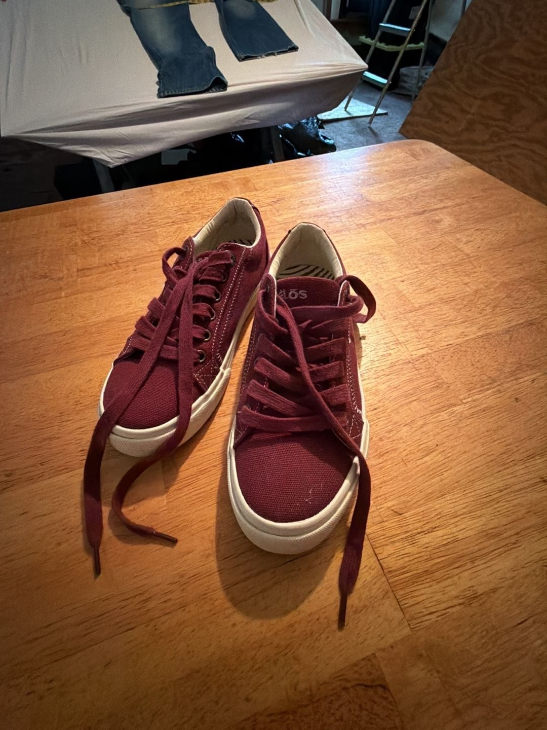 Taos Plim Soul Burgundy Canvas Lace-Up Sneakers