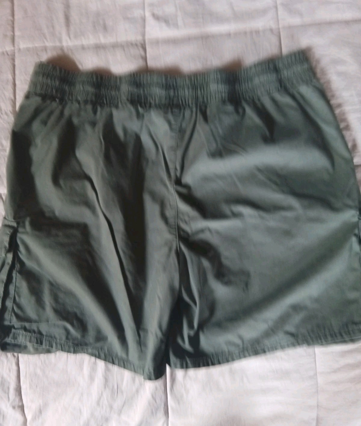 Men’s Cargo Shorts No Boundaries XL (40-42) ArmyGreen