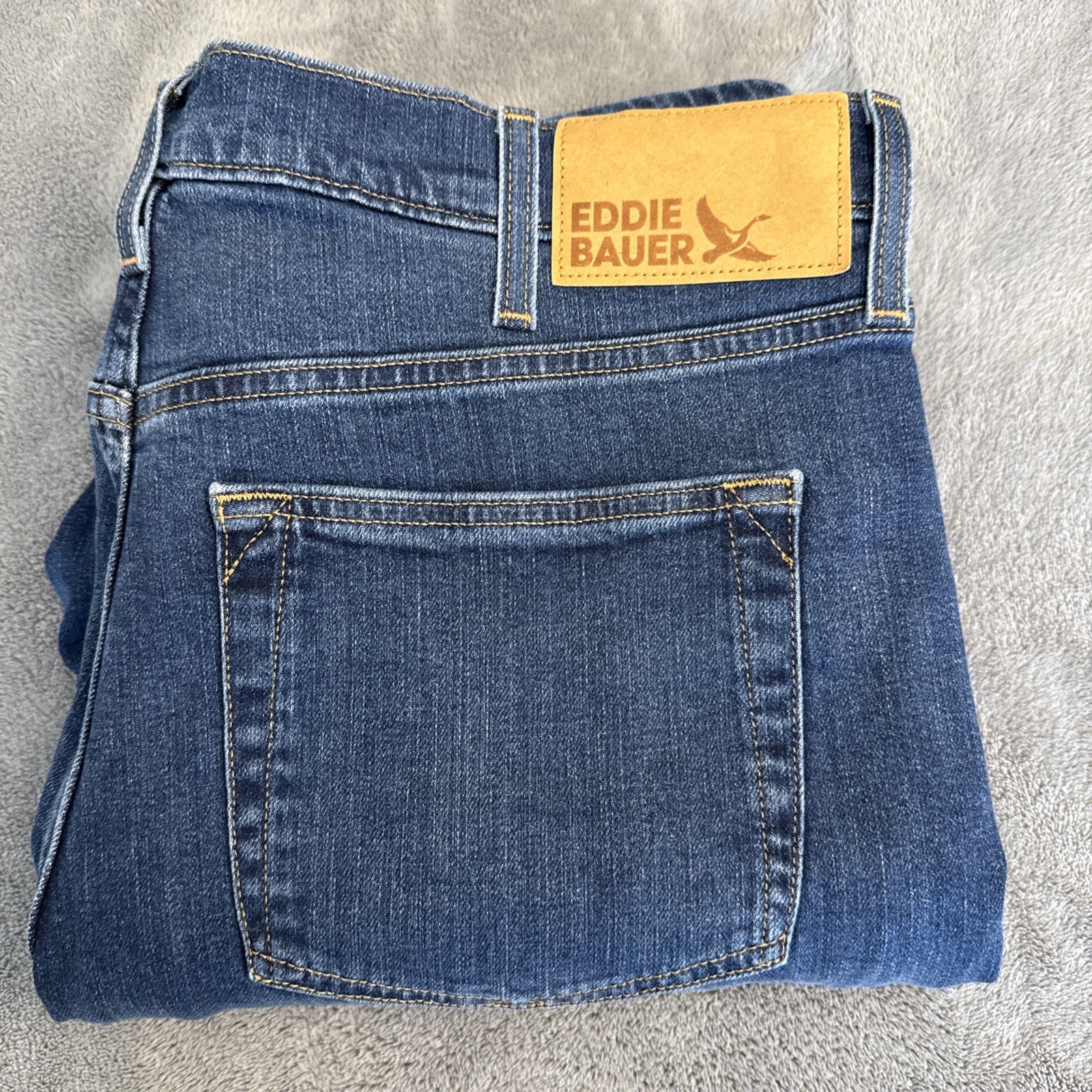 Eddie Bauer Men’s Flannel Lined Jeans 36×32 Straight Fit Brand New With Tags