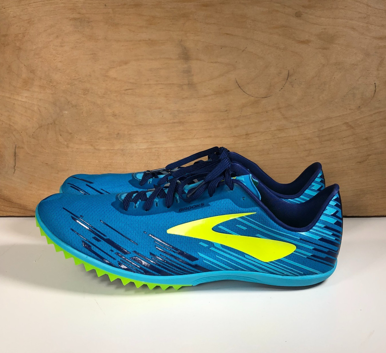 Brooks Mens Size 12.5 Carpe Runem Mach 18 Track Spikeless Shoes 1102381D453
