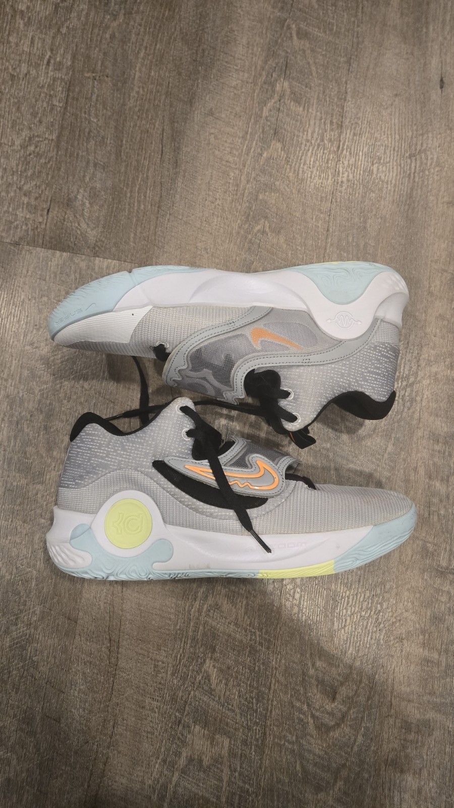 Size 11 – Nike KD Trey 5 X Wolf Grey Barely Volt