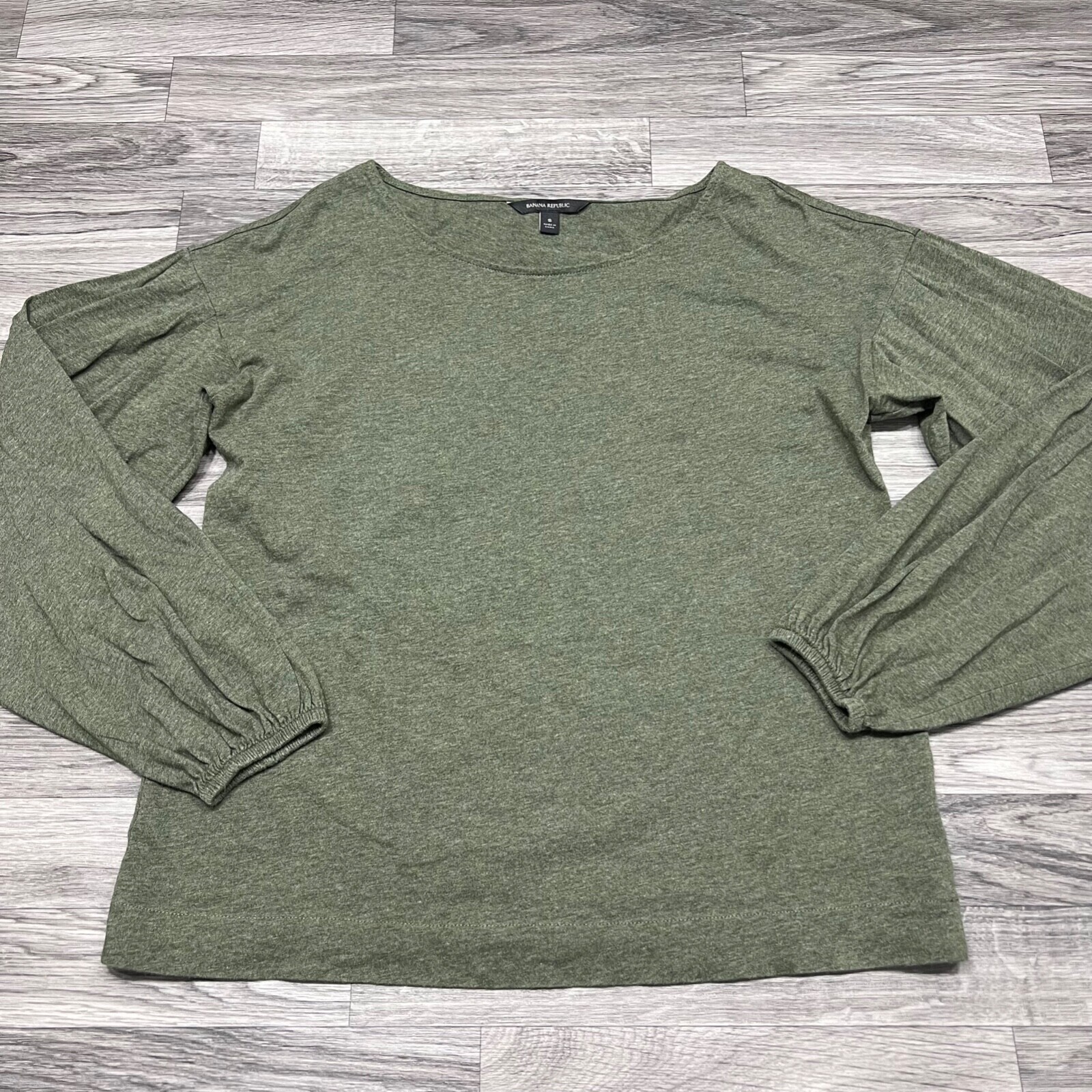 BANANA REPUBLIC Women’s Green Long Sleeve Shirt Size Small Reguar