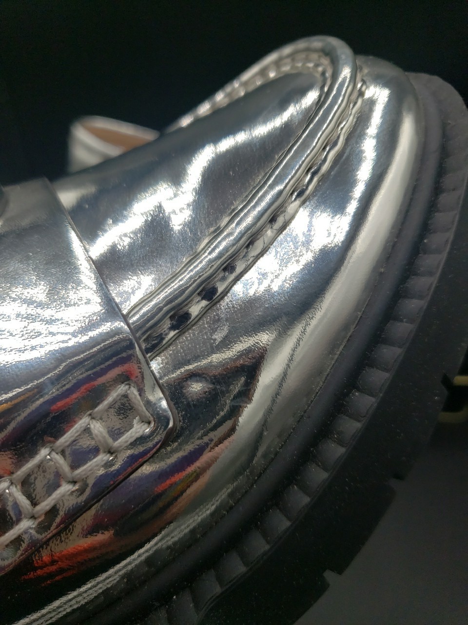 Never Worn COACH Women’s Leah Platform Loafer Flats, size 8, Silver, Mirror