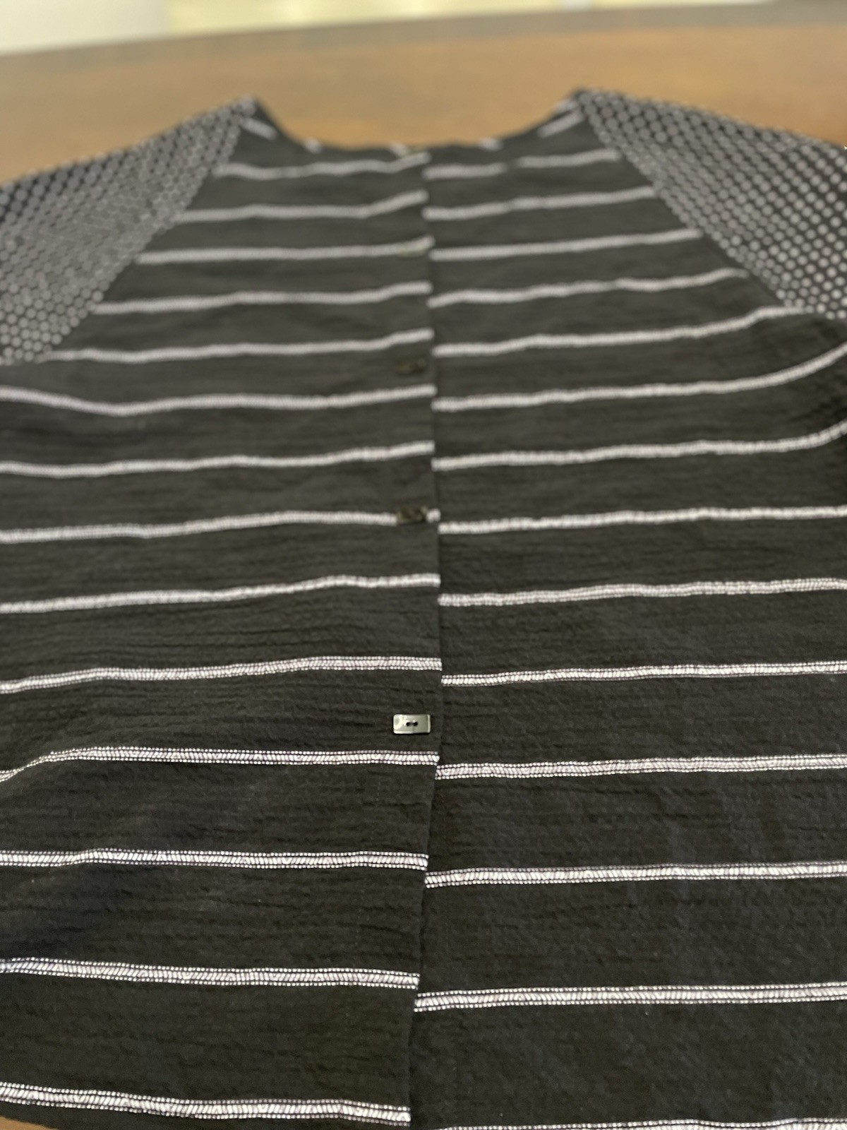 MOONLIGHT Y & S Fashion Size XXL Artsy Black/White Tunic Top Back Button Accent