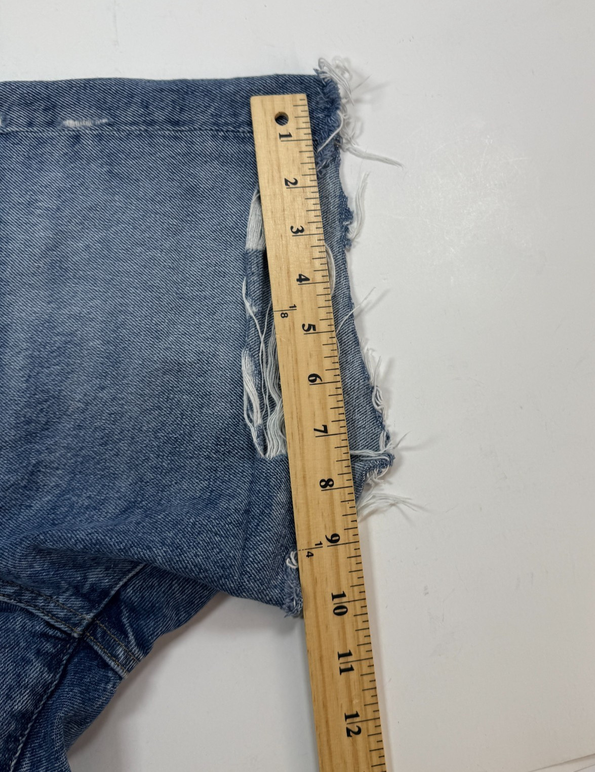 Agolde Shorts Women 24 Blue Parker Denim Distressed Cuffed Button Fly A9027-1141