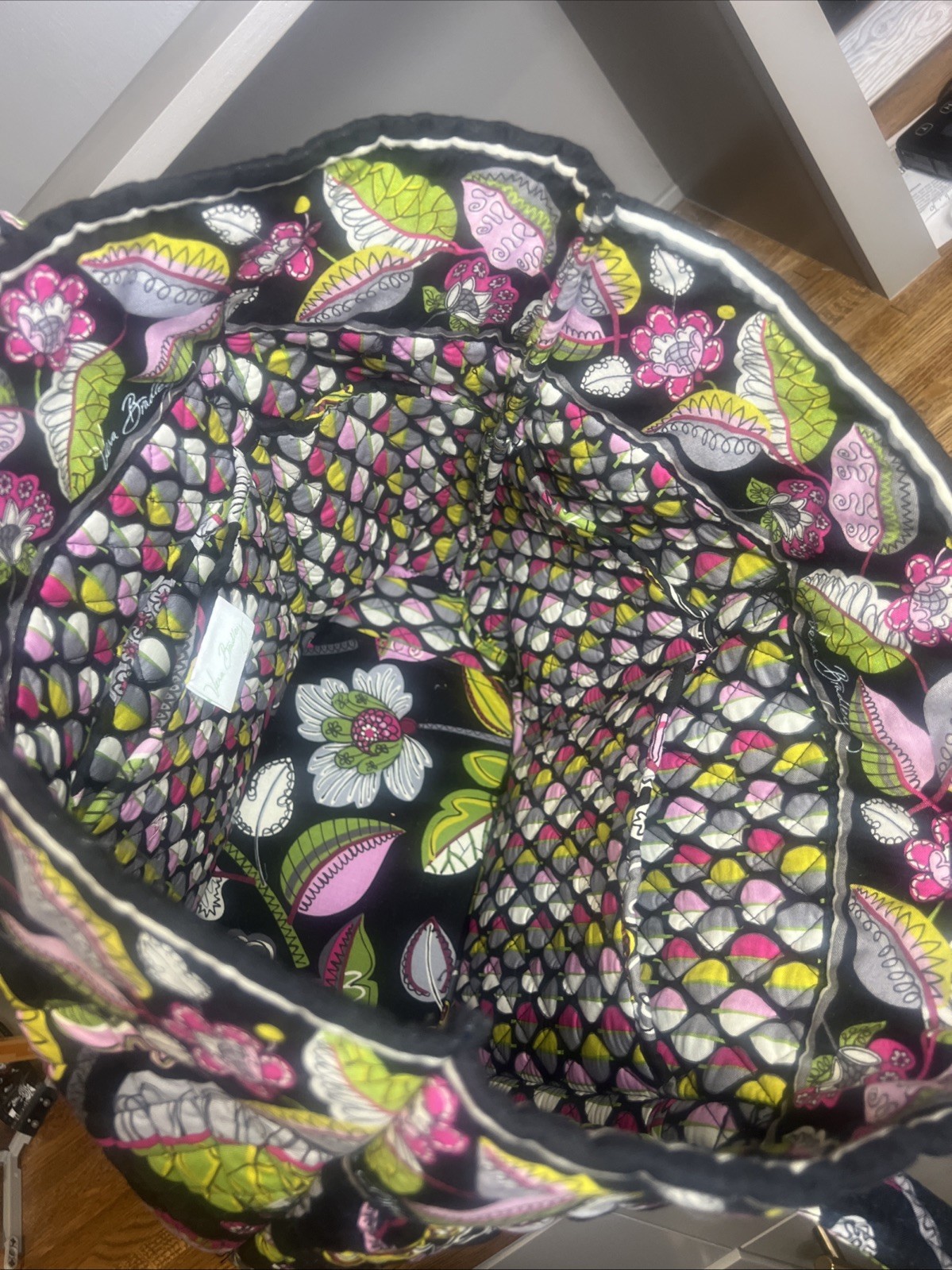 NWT Vera Bradley (2014) Retired Moon Blooms Floral Print Turnlock Tote Boho Chic