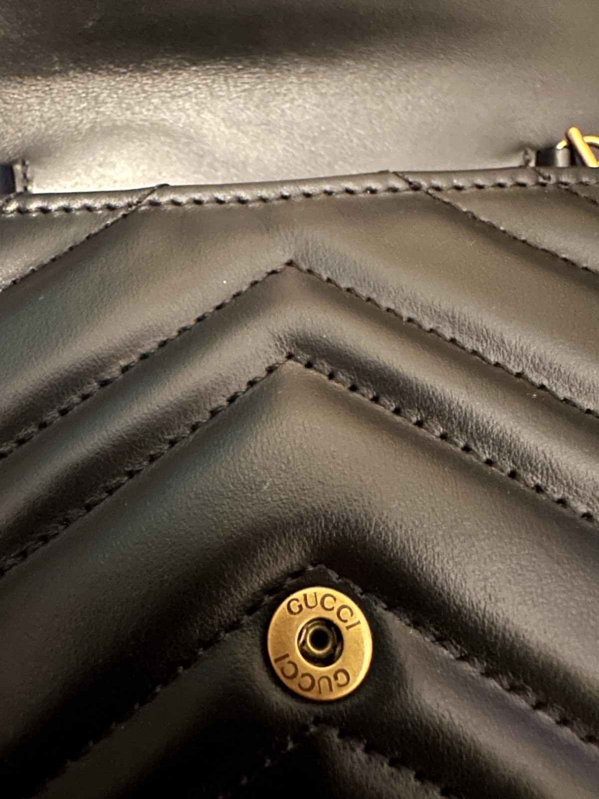 GG Marmont Matelasse Leather Super Mini Shoulder Bag