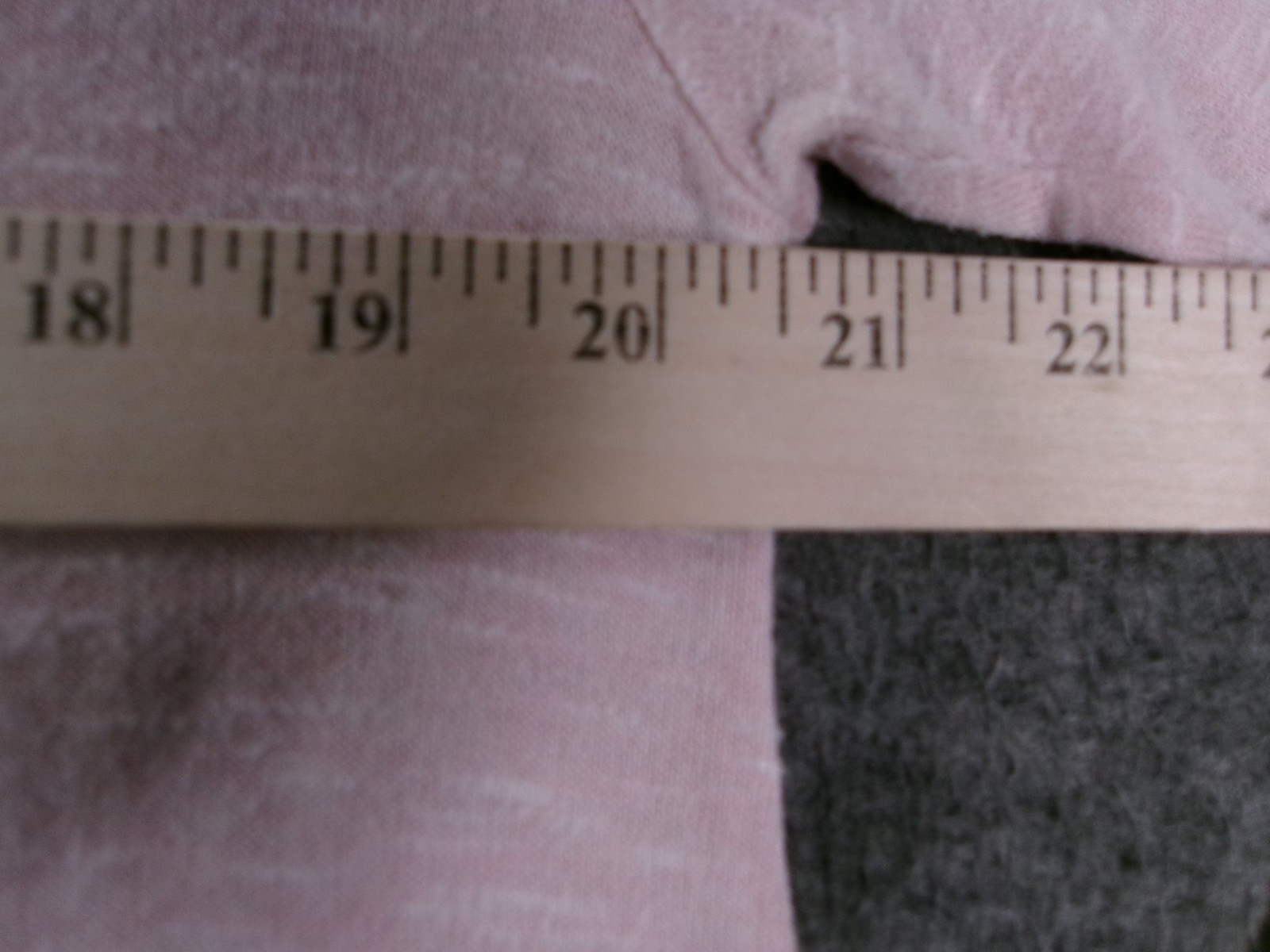 So Top Womens L Pink Lightweight Cozy Knit Raglan V Notch Long Sleeve Base Layer