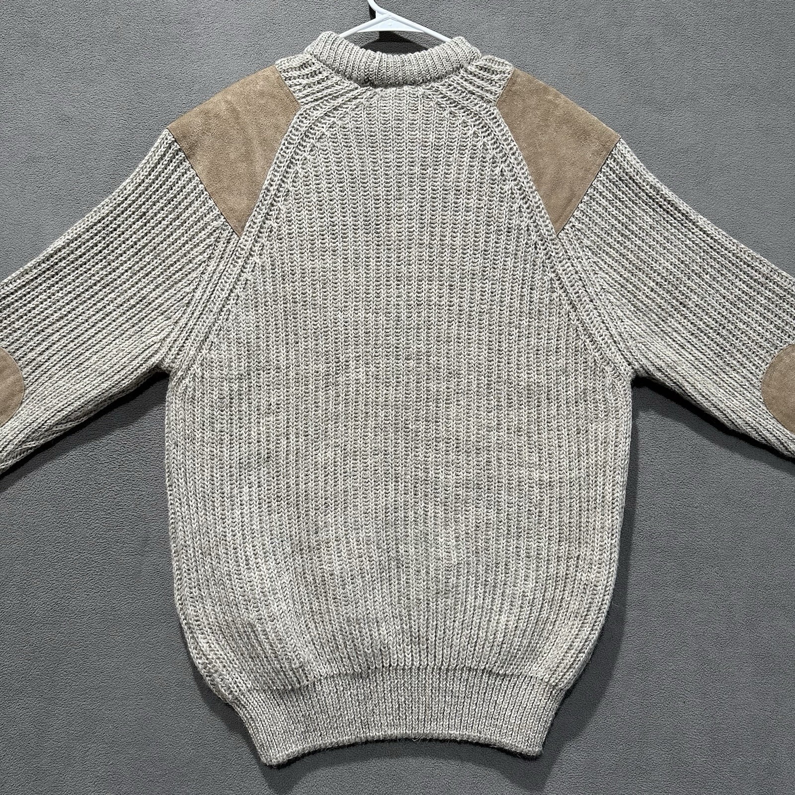Vintage Cabelas Sweater Mens Large 100% New Wool Leather Elbow Patches Pullover