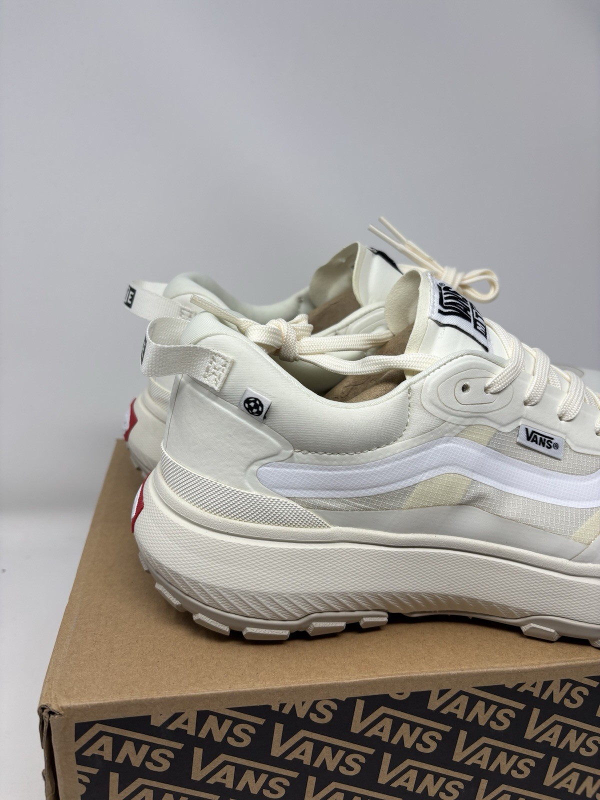 Vans Mte Crosspath Marshmallow White Sneaker VN0000CVUFS8 Men’s Size