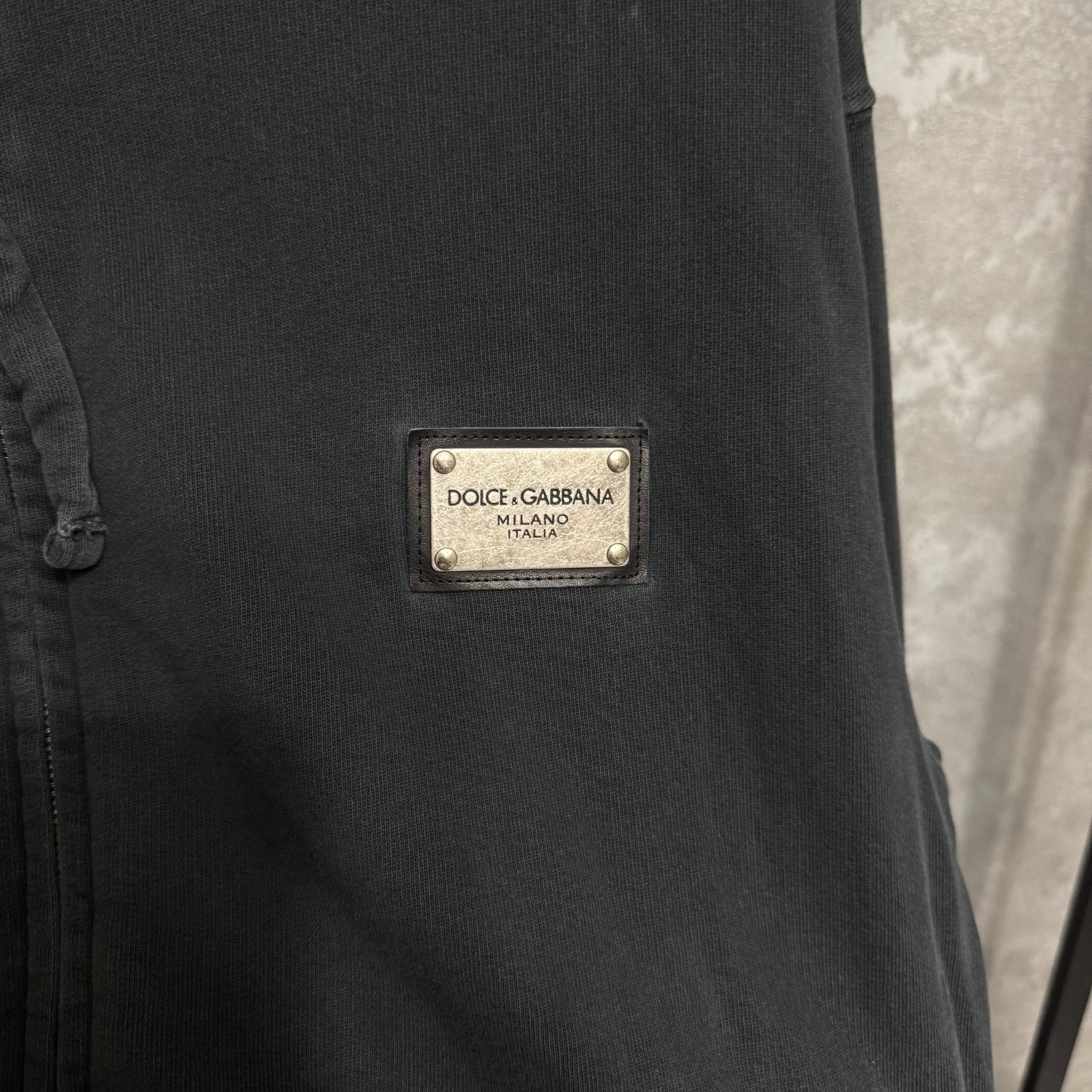 Size 44 – Dolce Gabanna Jersey Zip-Up Logo Plaque Hoodie
