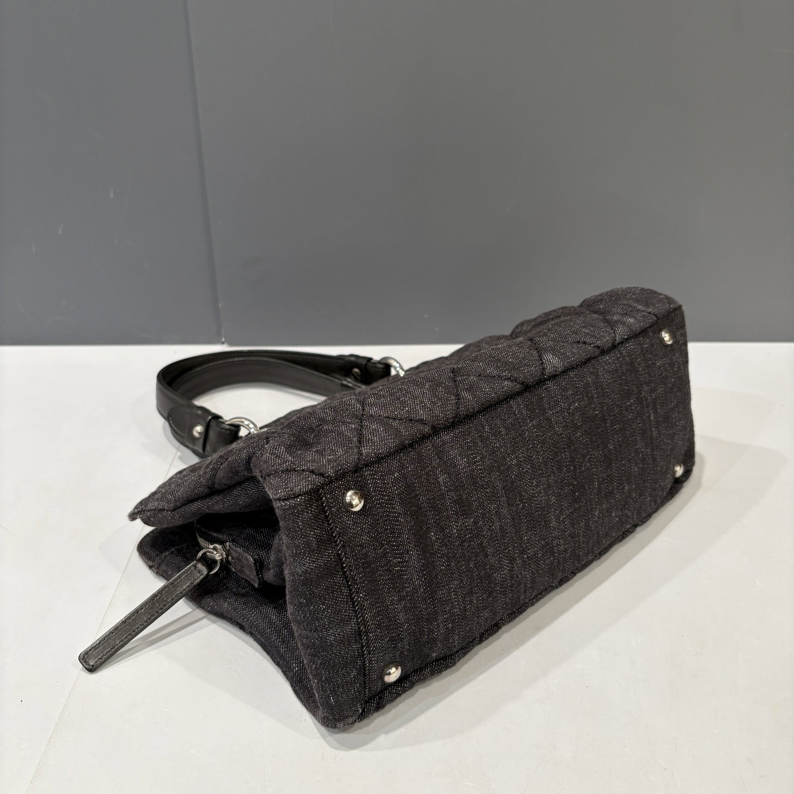Chanel Quilted Handbag Charcoal Black Denim (ac052126b0)