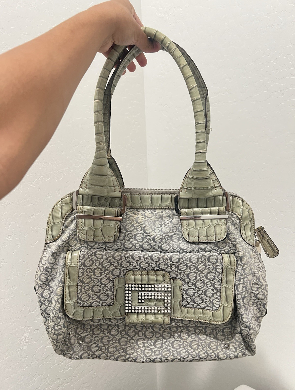 GUESS Vintage Y2K Green/Gray Logo Bag Rhinestone