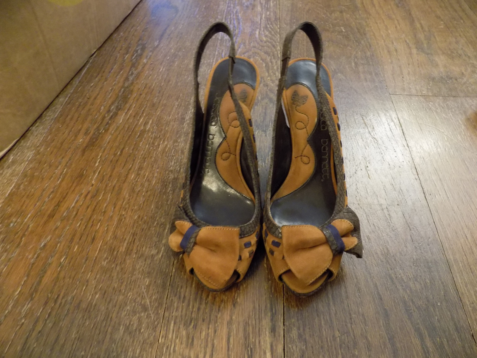 Jessica Bennett rust Brown Suede Pumps Slingback Peep Bow Toe Woven Snake sz 5.5