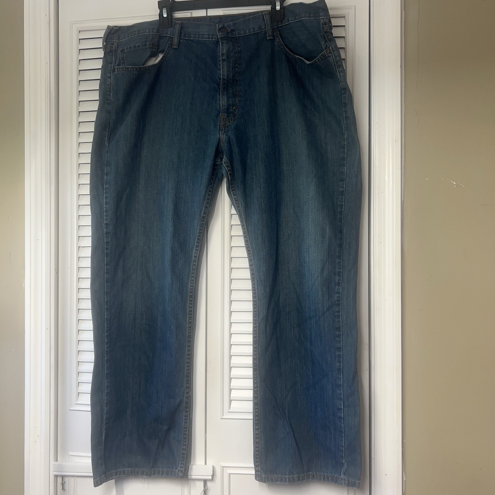 Levi’s 559 Relaxed Fit Straight Denim Blue Jeans men’s Size 42/30