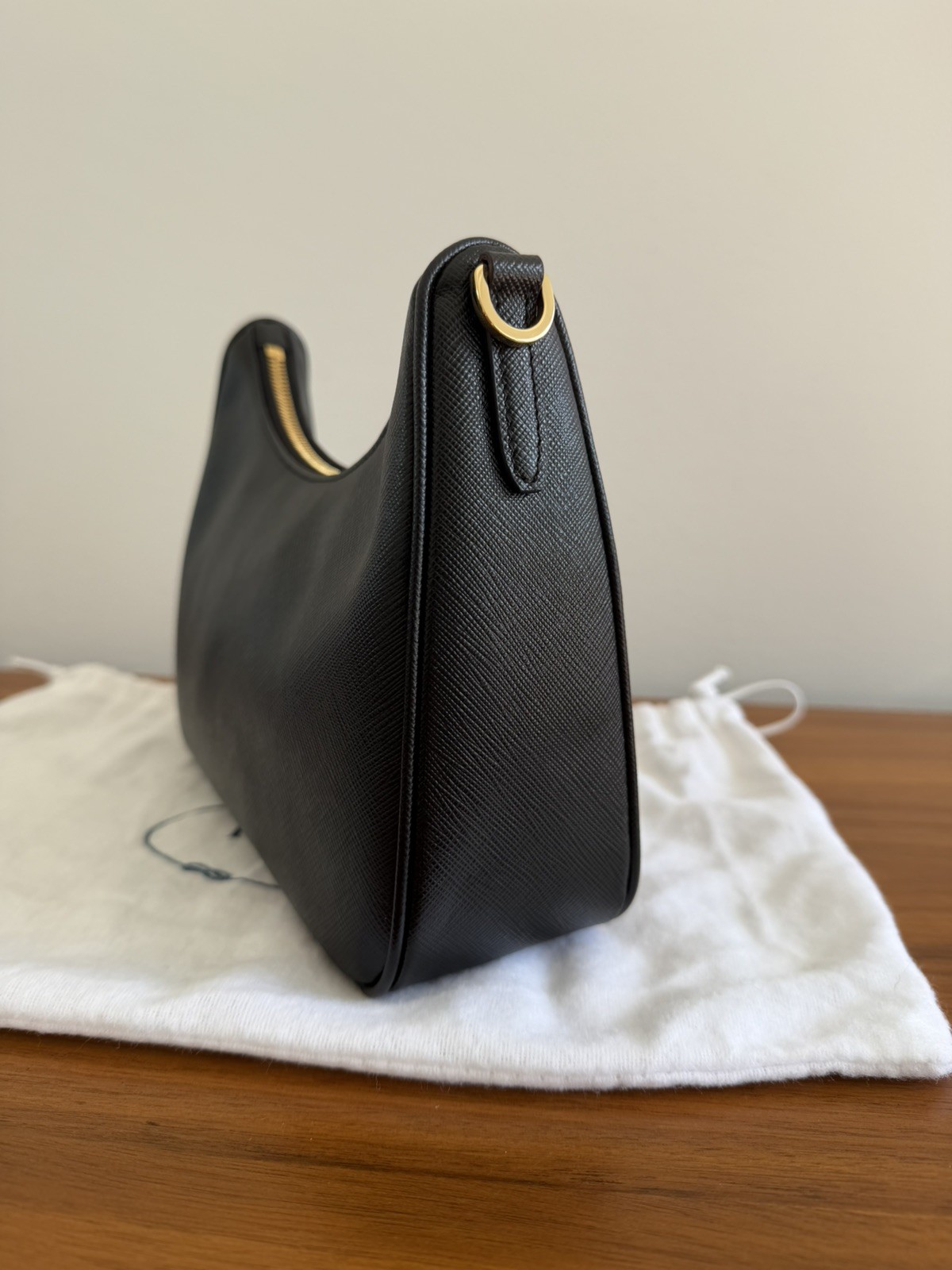 Prada Re-Edition 2005 Saffiano Leather Bag
