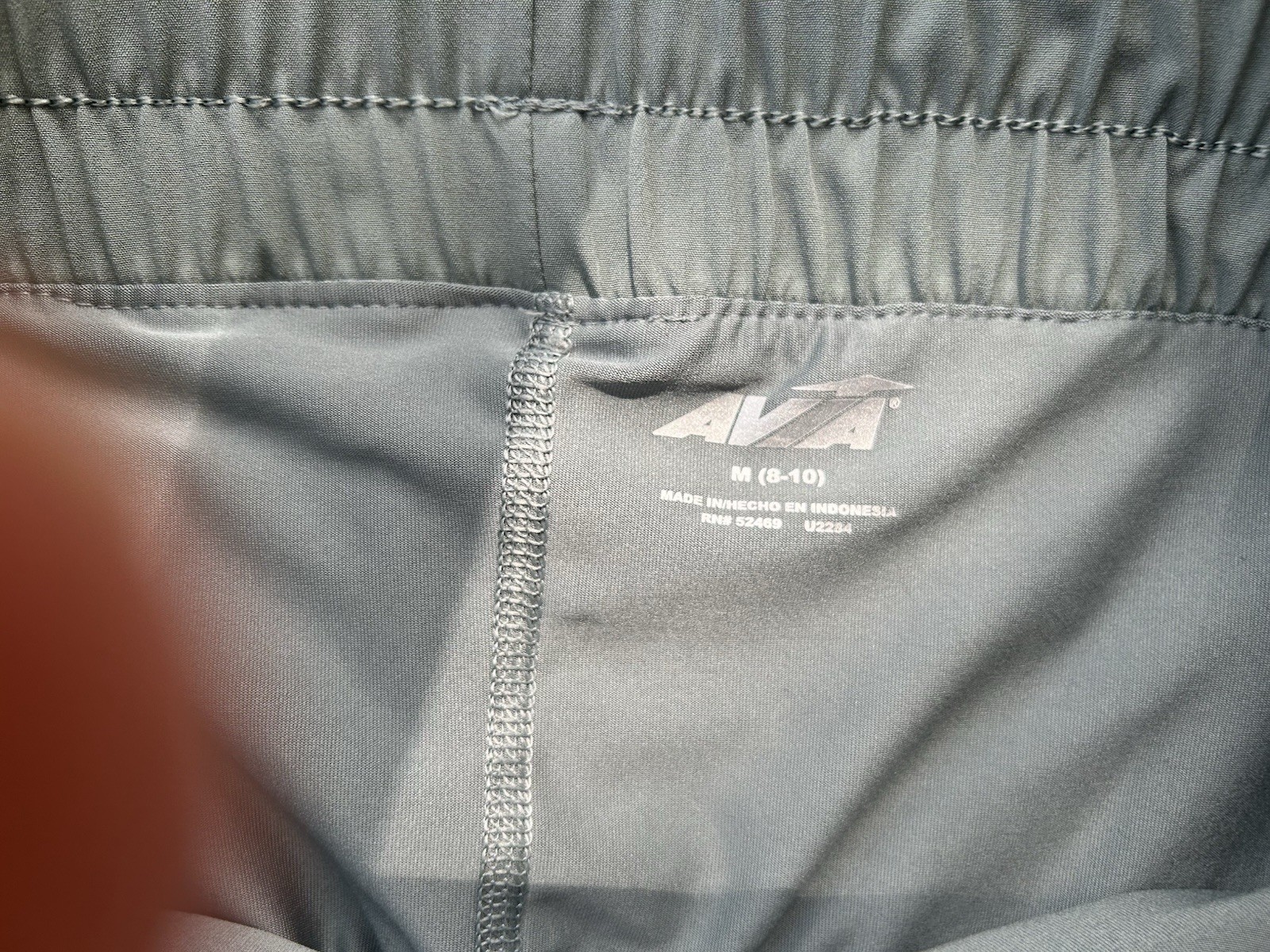 Avia Women’s Gray Solid Polyester/Spandex Athletic Shorts Elastic Waist M