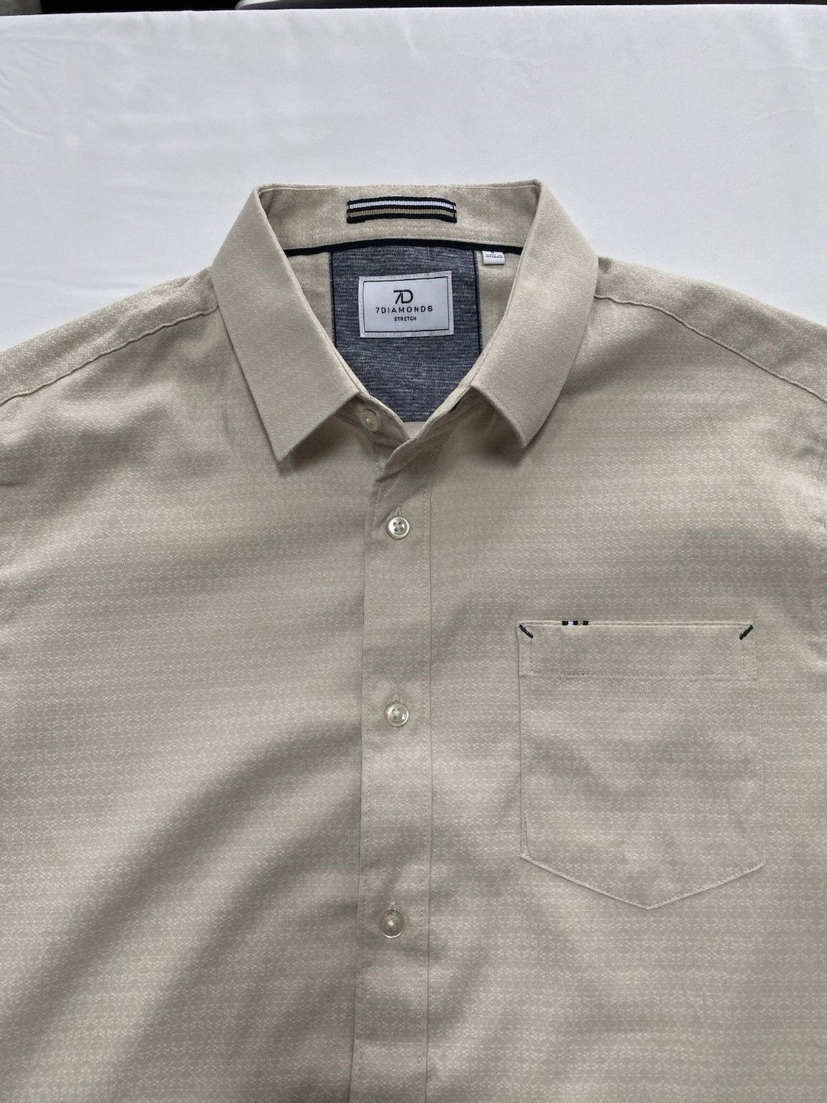 7 DIAMONDS Pretzel Logic Jacquard Stretch Short Sleeve Shirt Tan Men’s Small