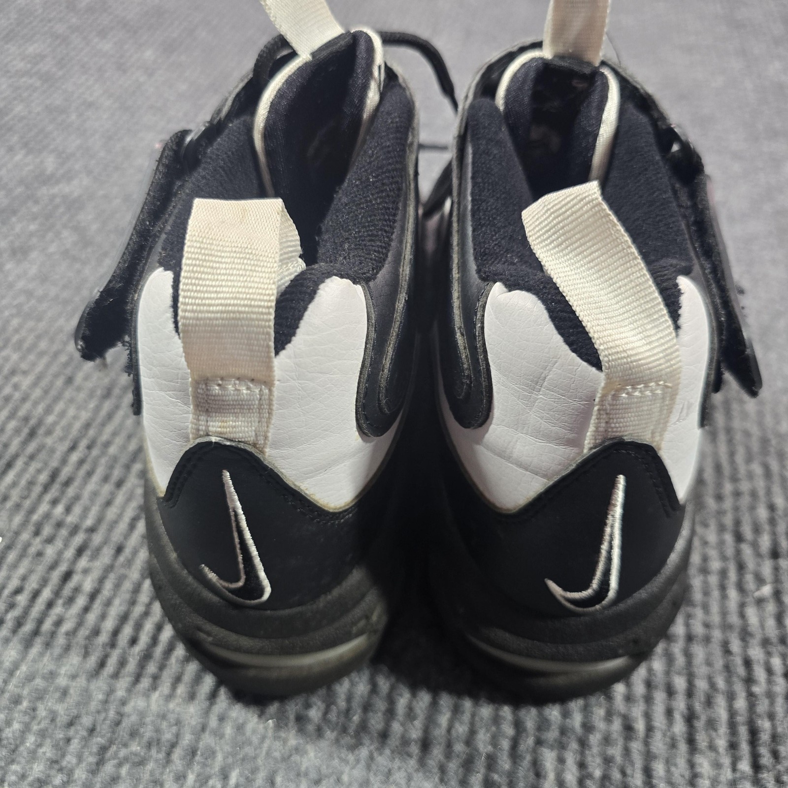Nike Air Griffey Max 1 Shoes Mens Size 8.5 Black White Sneakers 354912