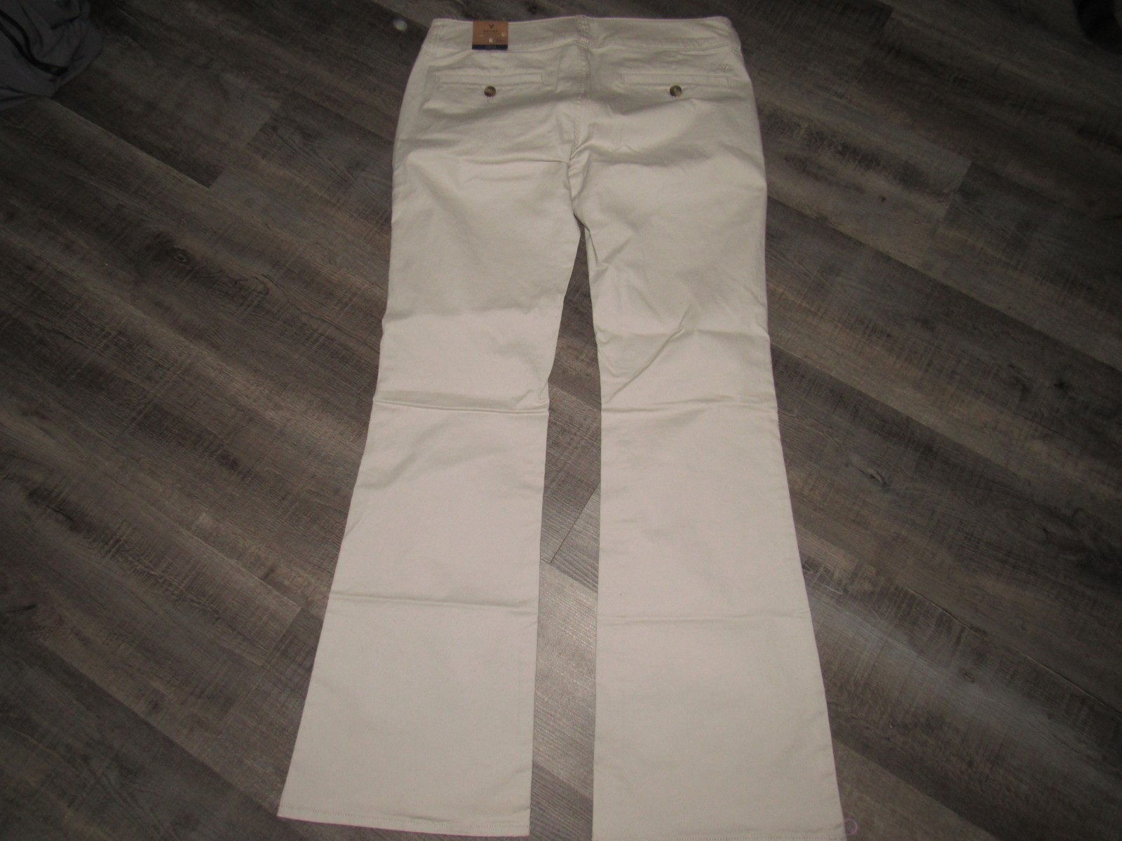 NWT New AMERICAN EAGLE Women’s Sz 6 Reg Tan Artist Pants Flared Stretch Low Rise