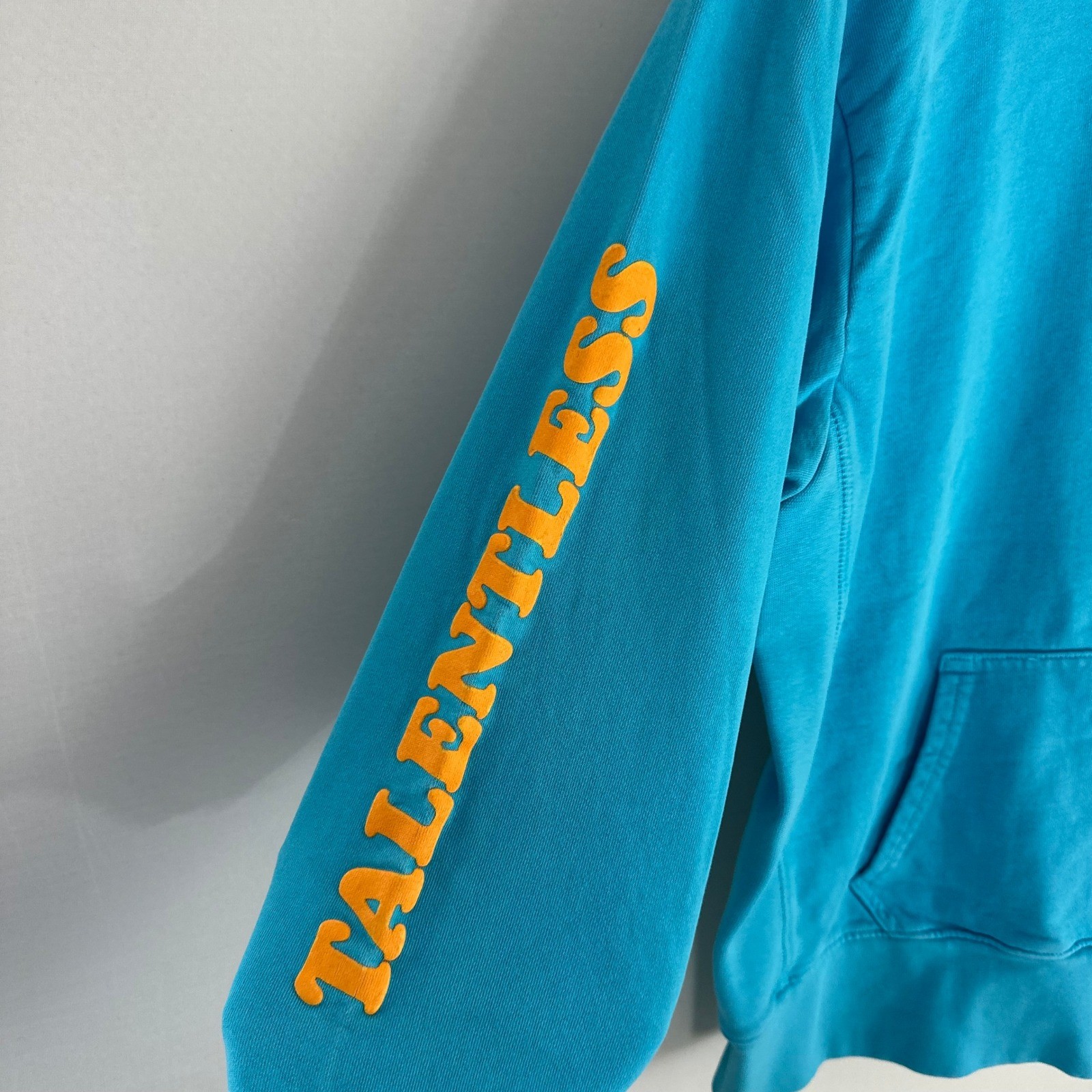 Talentless Neon Collection Blue Orange Logo Hoodie Sweatshirt Size M 100% Cotton