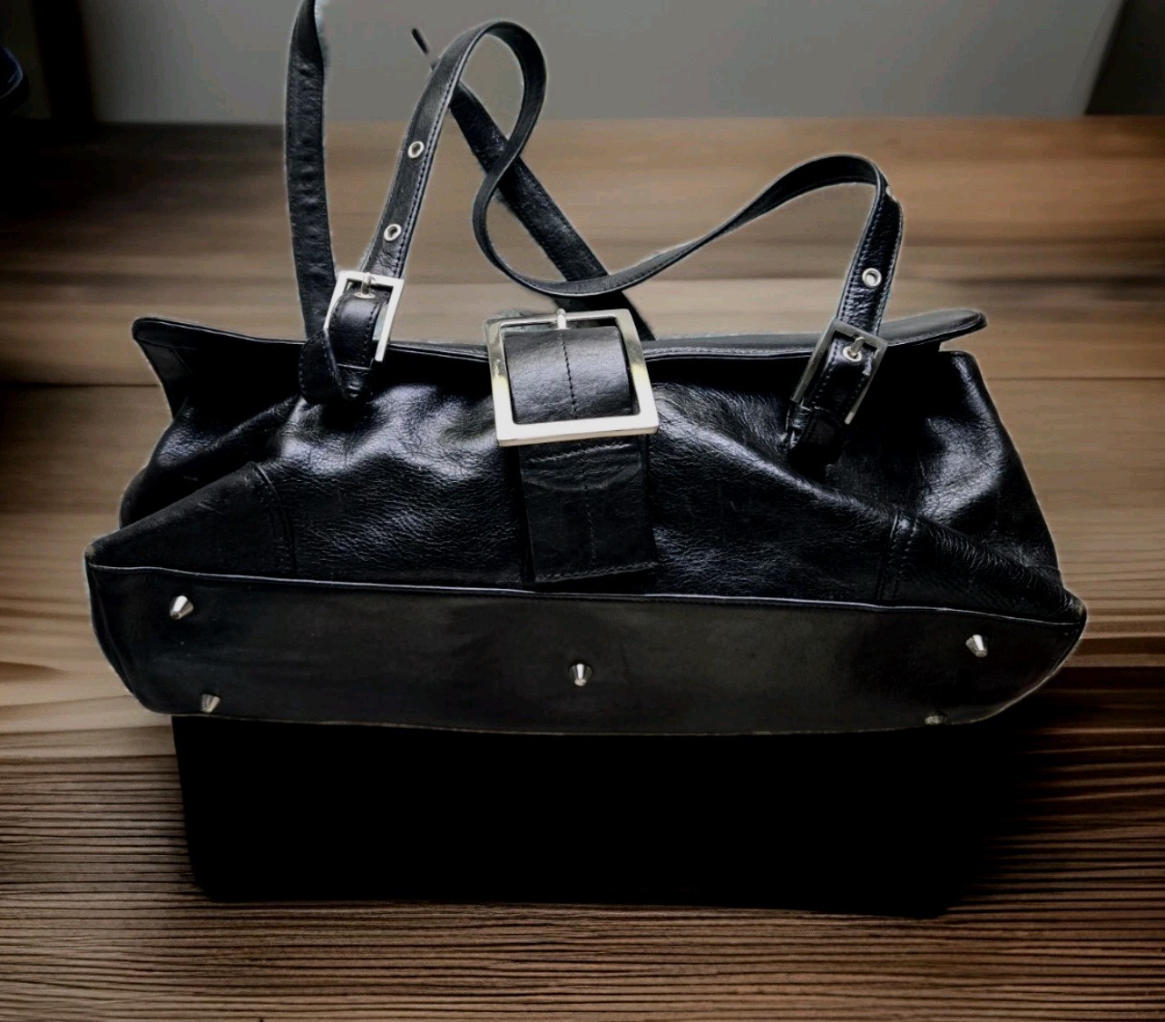 Kenneth Cole Leather Purse Shoulder Bag Black Silver Buckle Magnetic See Photos