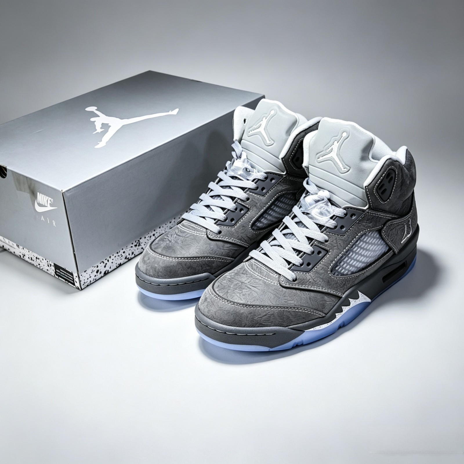 Jordan 5 Retro Wolf Grey DD0587-002 Free Shipping Men’s Size 7-13