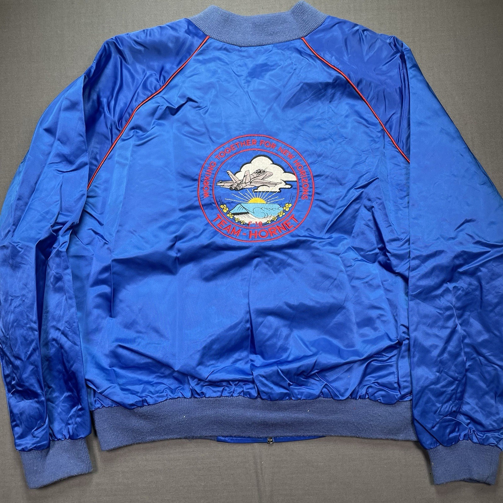 vintage F-18 Super Hornet bomber jacket Mens size XL Made in USA Boeing Northrop