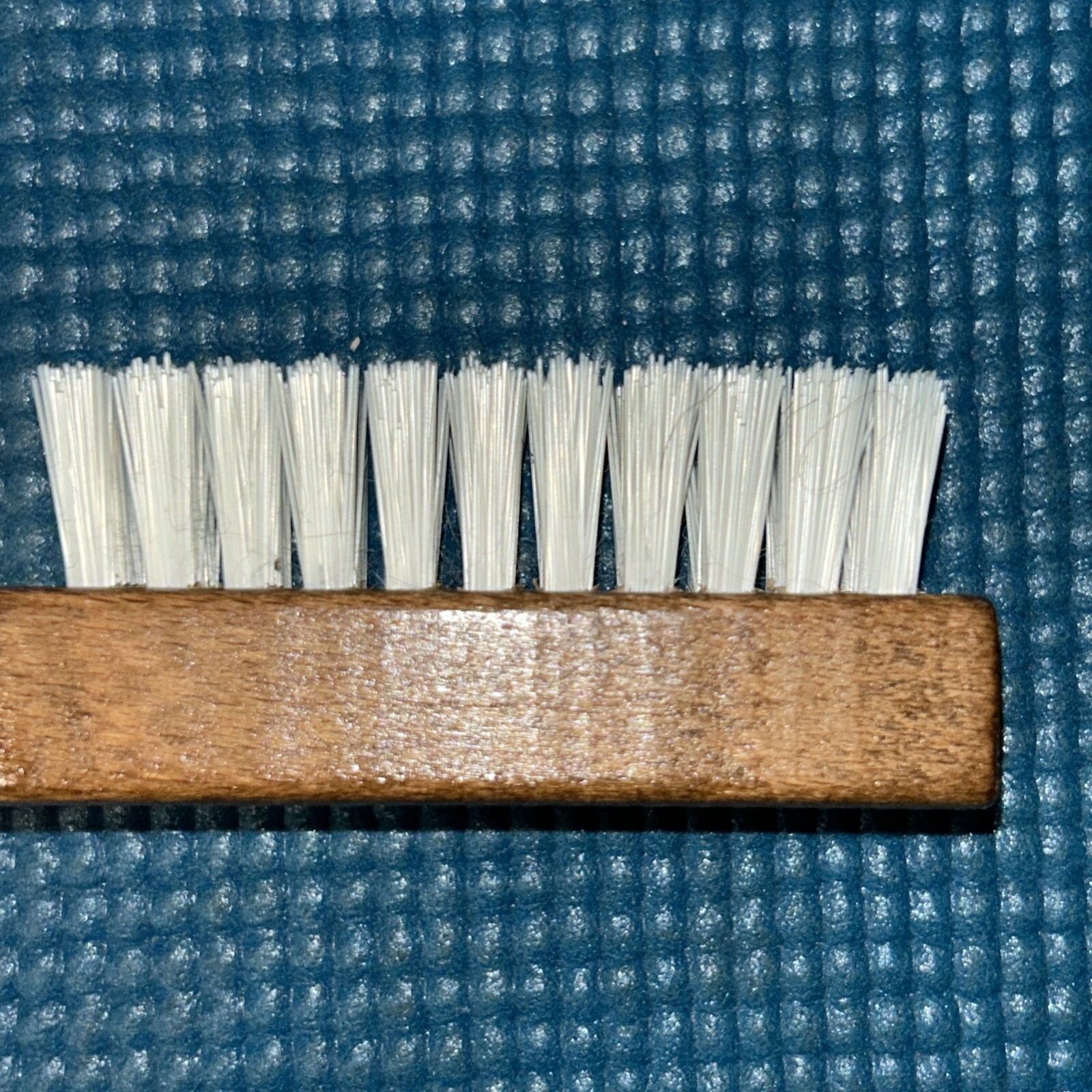 Ralyn Suede Brush, Nylon Bristle,￼ Maiden Israel.￼