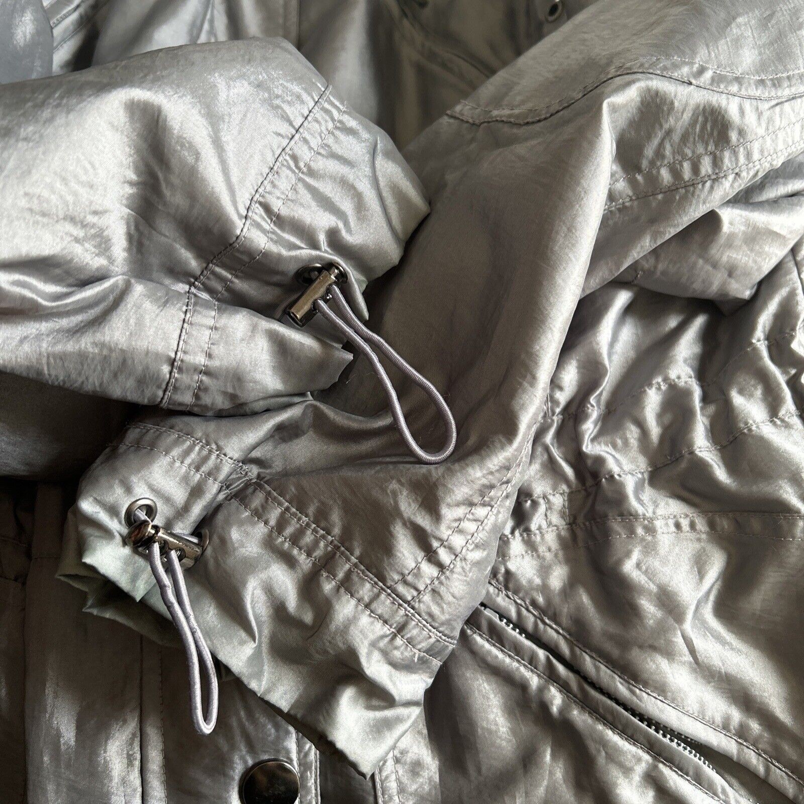 a.n.a Windbreaker Jacket Women MediumGray Silver Metallic Nylon Pockets Full Zip