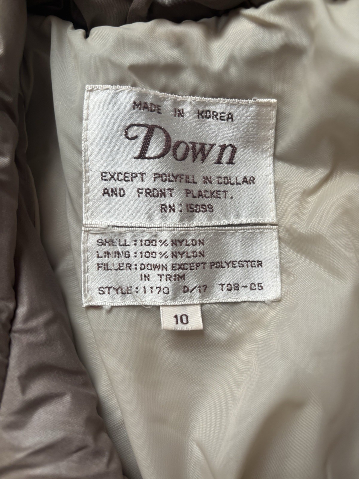 Down Women’s Long Quilted Puffer Coat Zip Pockets Insulated Beige Size 10
