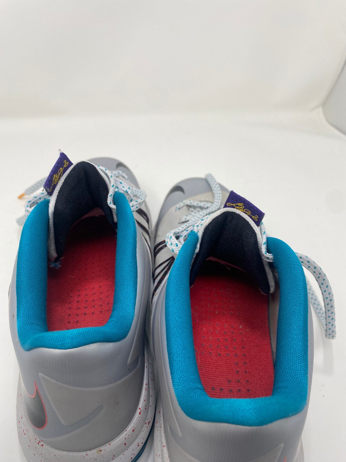 Size 9.5 – Nike Air Max LeBron 10 Low Tropical Teal Platinum