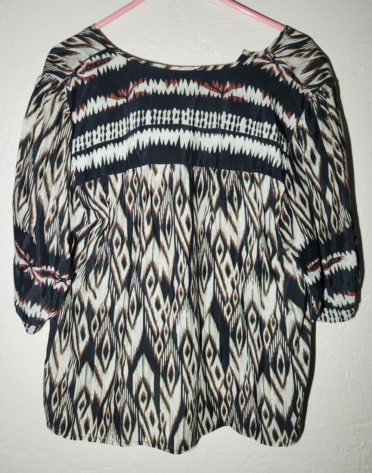 Velvet By Graham Spencer Women’s Size Large Beatrice Ikat Top – Black/Ecru